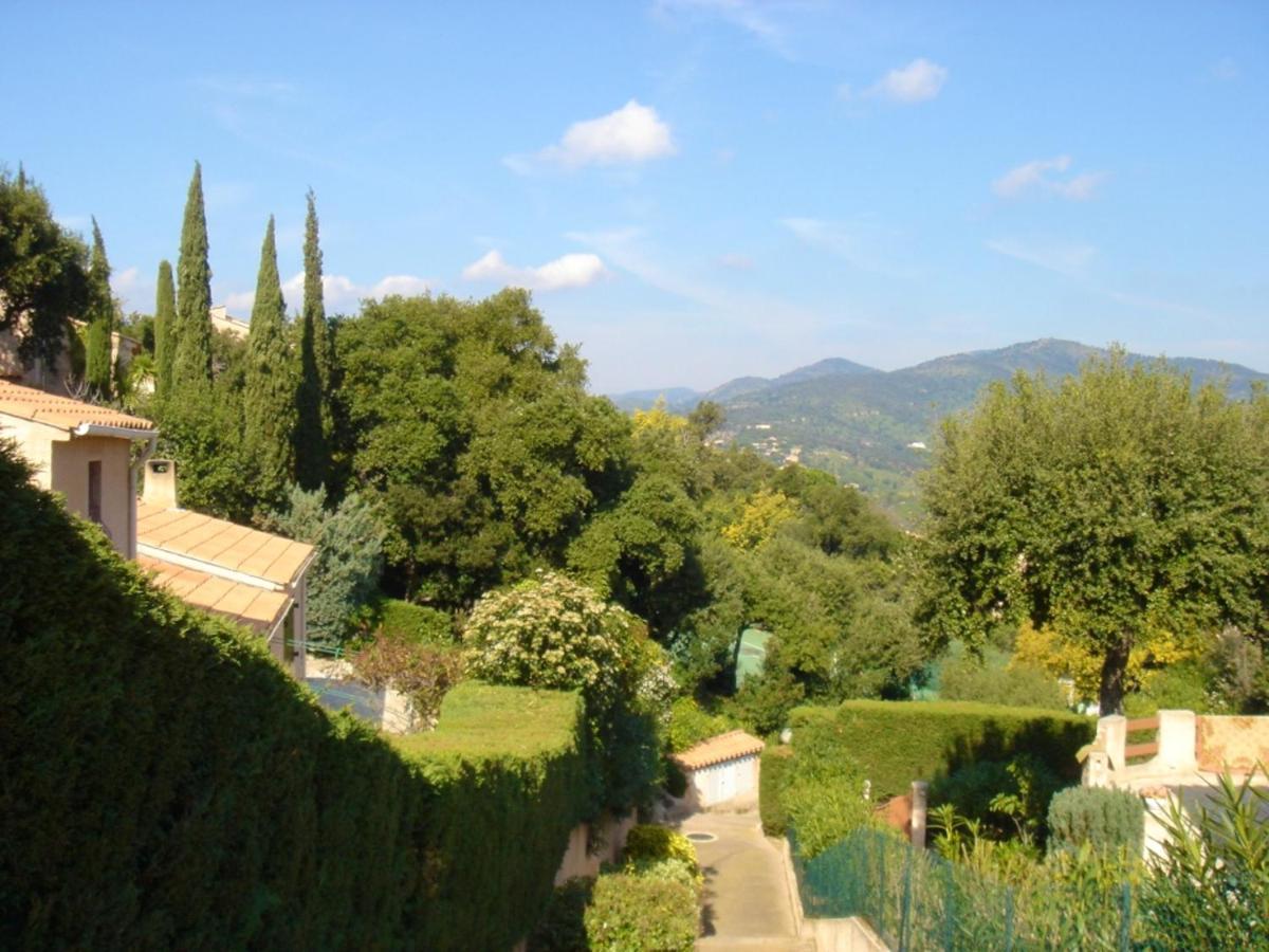 Maison Charmante A Sainte-Maxime Avec Piscine Partagee别墅 外观 照片